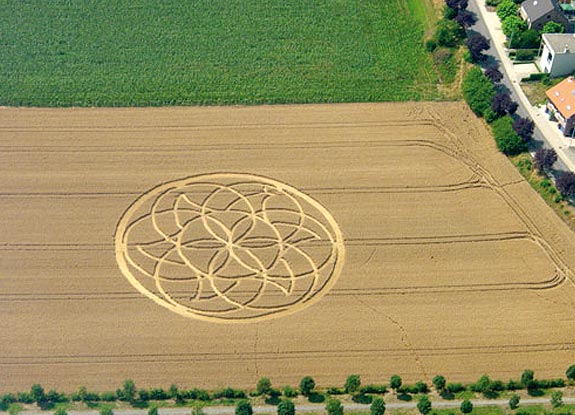 crop circle at Kessel-Ro | 2006 July 10
