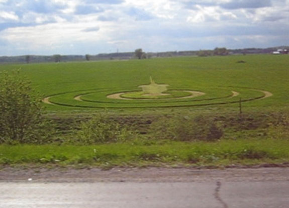 crop circle at Kansas City |  April 26 2005