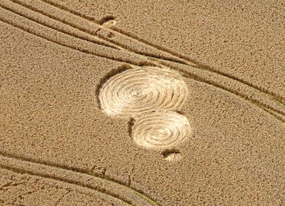 crop circle at Garsington |  late July 2005