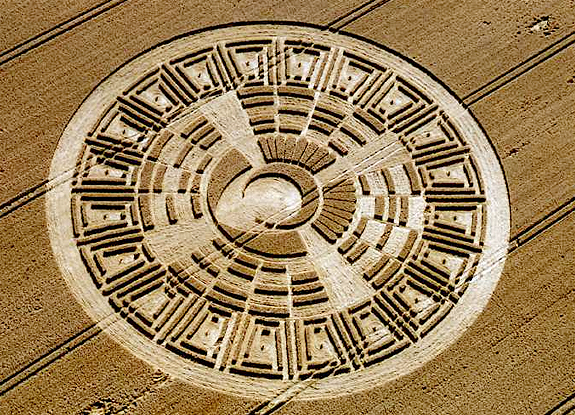 crop circle at Waylands Smithy |  August 09 2005