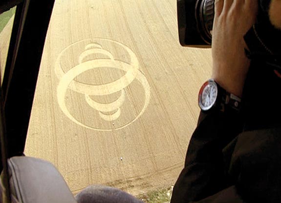 crop circle at Waterloo | July 25 2007