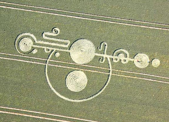 crop circle at Avebury | July 01 2008