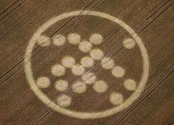 crop circle at Winterbourne Bassett | July 23 2008