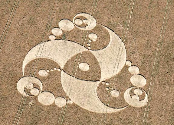 crop circle at Martinsell Hill | July 28 2008