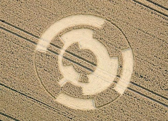 crop circle at Chiseldon | July 30 2008