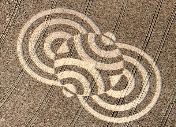 crop circle at Chalk Pit | July 27 2010