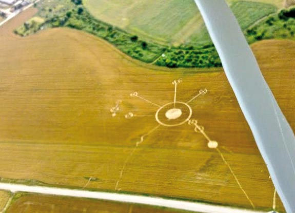 crop circle at Hul | June 21 2012