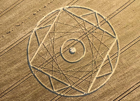 crop circle at Bishops Cannings | July 24 2012