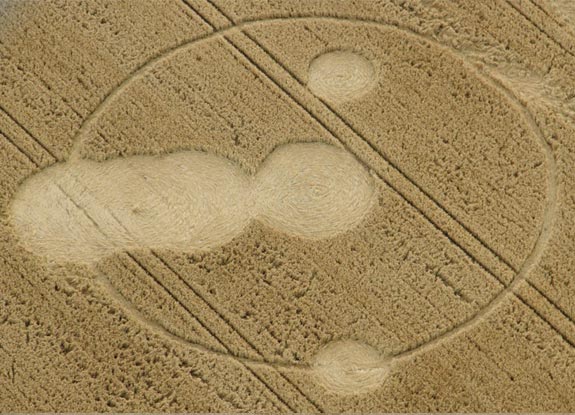 crop circle at Pickford | August 04 2012