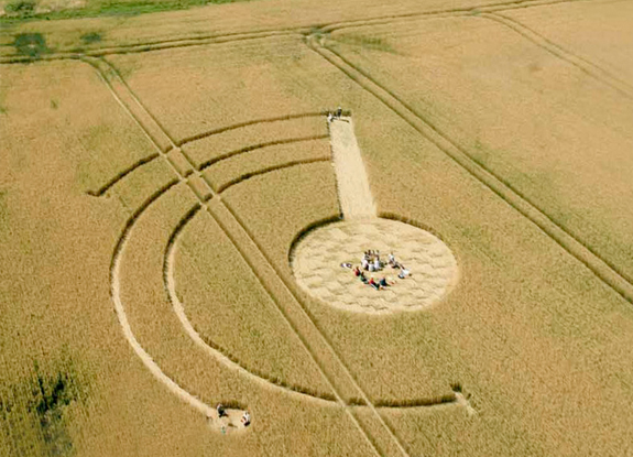 crop circle at Barnsley | July 22 2014