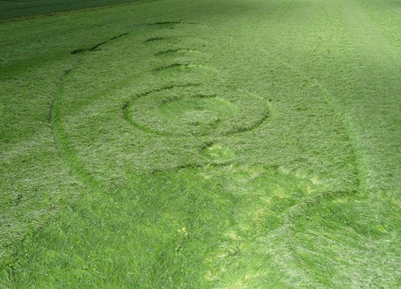 crop circle at Standdaardbuiten | May 6 2015