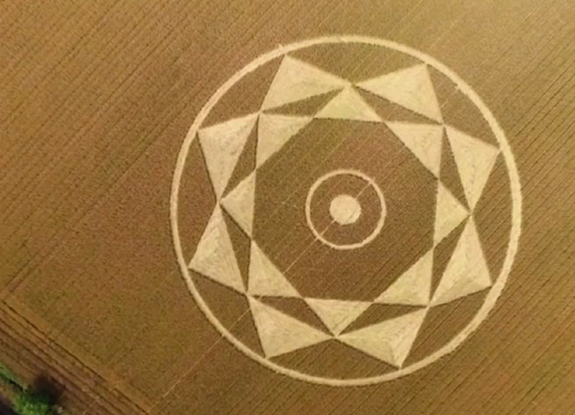 crop circle at Pontecurone | June 7 2015