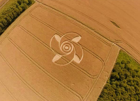 crop circle at Großziethen | July 7 2015