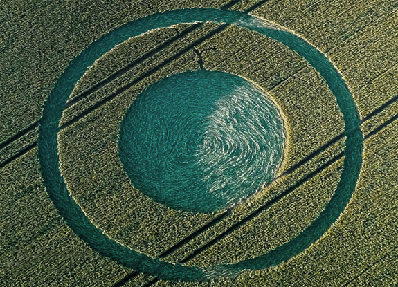 crop circle at Devil's Den | July 9 2015