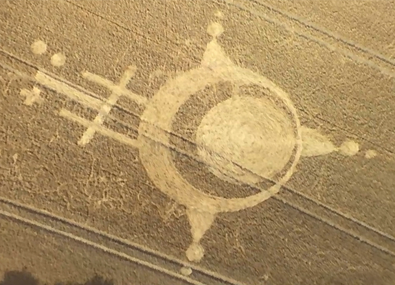 crop circle at Sutton Hall | August  29 2016