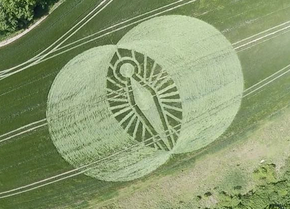 crop circle at Cerne Abbas| May 22 2017