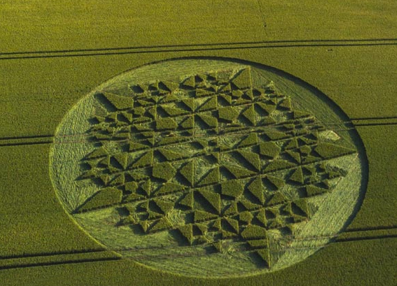 crop circle at Martinsell Hill | July 6 2018