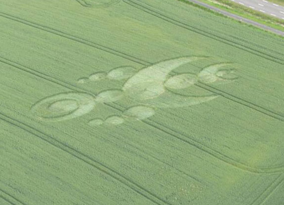 crop circle at Giéville | June 14 2019