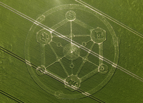 crop circle in Broad Hinton | May 18 2021